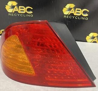 Calavera izquierda | 2004 TOYOTA AVALON TAIL LIGHT LEFT QUARTER PANEL MOUNTED L.