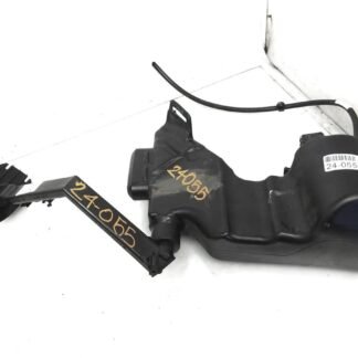 Depósito de Limpiaparabrisas | DEPóSITO DE LIMPIAPARABRISAS PARA MERCEDES-BENZ C250 (2020 MERCEDES-BENZ C250 WASH RESERVOIR 205 TYPE NON HEATED)