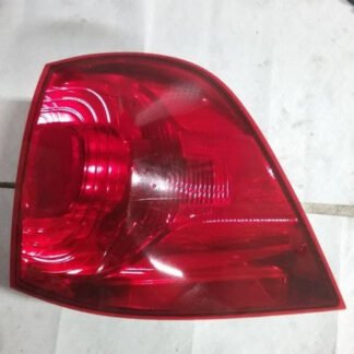 Calavera derecha | 2013 VOLKSWAGEN ROUTAN TAIL LIGHT RIGHT QUARTER PANEL MOUNTED R.